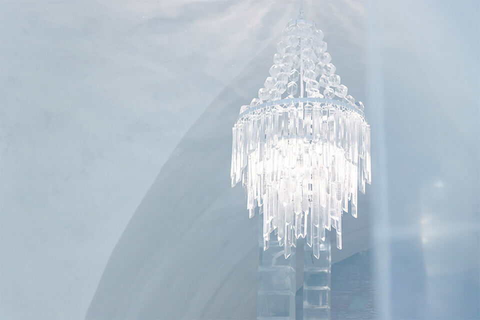 Jukkasjarvi icehotel lamp